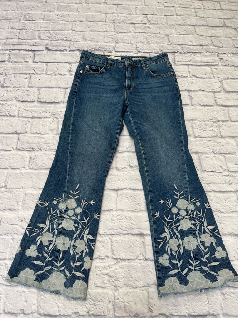 Pilcro Dark Blue Denim Jeans with White Floral Embroidery